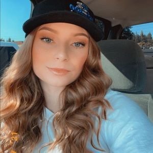 Meet your Posher, Kimberly